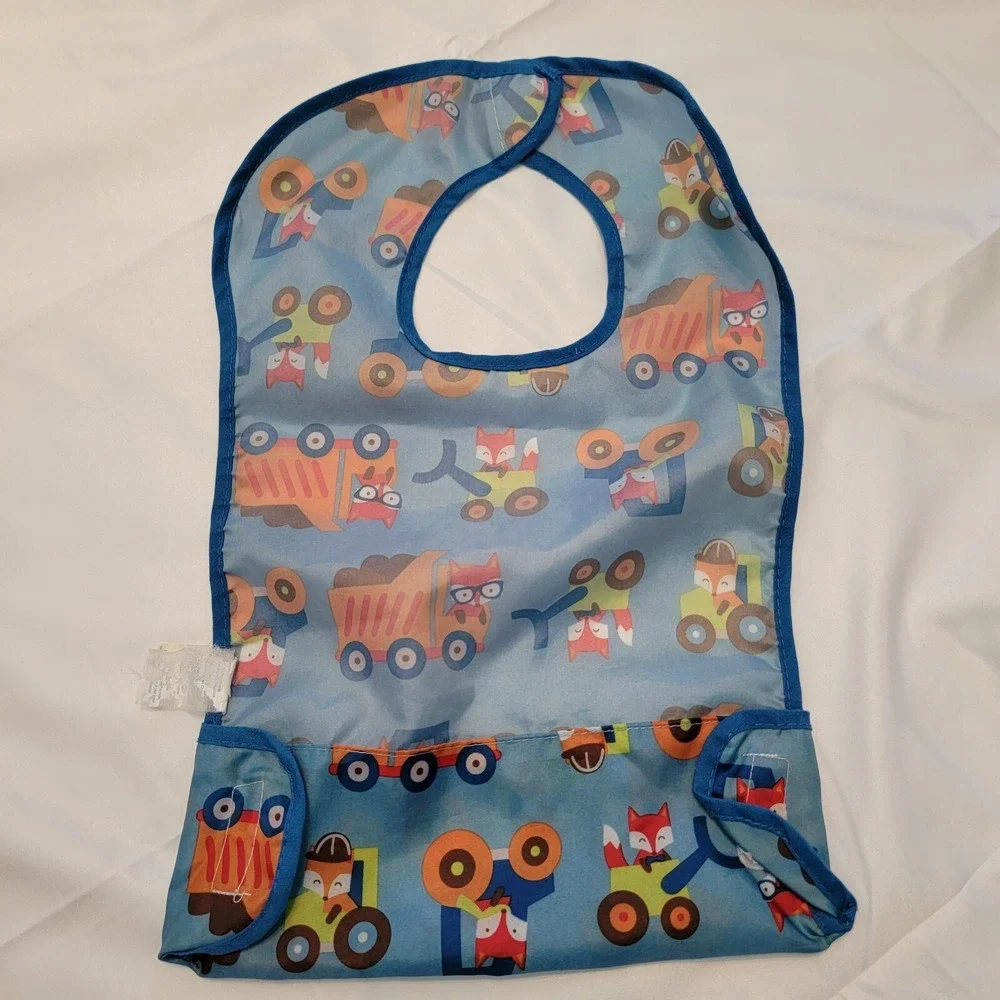 Target Cloud Island Catch Pocket Baby Bib